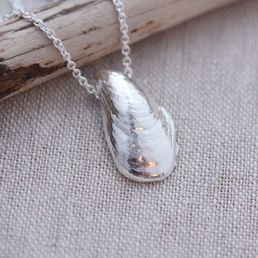 Sterling Silver Mussel Shell Necklace